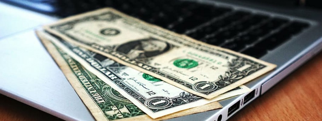 Cómo acertar eligiendo un portátil con Windows por menos de 300 euros